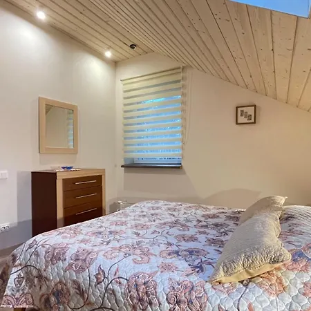 Lauku Iela 25 Apartman