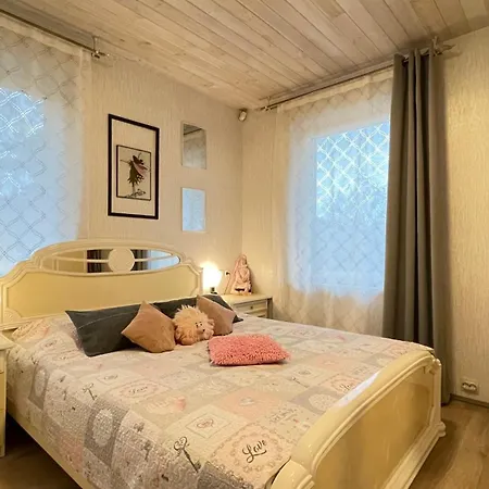 Lauku Iela 25 Jūrkalne